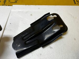 UCHWYT WSPORNIK MOCOWANIE WÓZKA SANEK PRAWY FORD KUGA MK3 2.5 HYBRID PHEV