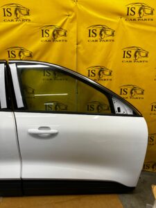 DRZWI PRAWA STRONA PRAWY PRZÓD TYŁ FORD KUGA MK3 LIFT FROZEN WHITE 2024R