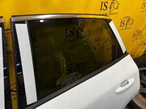 DRZWI LEWA STRONA LEWY PRZÓD TYŁ FORD KUGA MK3 LIFT FROZEN WHITE 2024R