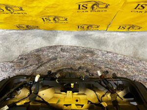 KLAPA BAGAŻNIKA ZDERZAK TYŁ 6 X PDC RANGE ROVER VELAR L560 2017R