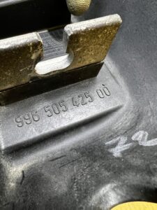 KOMPLET ODBOJE ODBÓJ ZDERZAKA TYŁ PRAWY LEWY PORSCHE CARRERA 911 996 USA