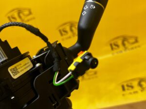 PAJĄK MANETKI PRZEŁĄCZNIK ZESPOLONY TAŚMA LAND ROVER DISCOVERY SPORT V L550