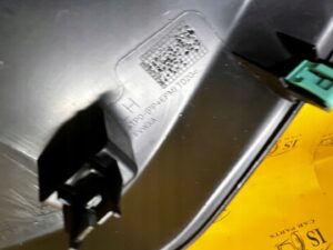 KOMPLET OSŁONA ZAŚLEPKA BOCZEK DESKI LEWA PRAWA FORD KUGA MK3