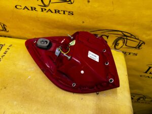 LAMPA TYŁ TYLNA PRAWY PRAWA MERCEDES GL X166 USA