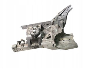 ĆWIARTKA PODŁUŻNICA FARTUCH KIELICH PRZÓD PRAWY RANGE ROVER VELAR L560