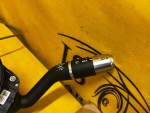 PAJĄK MANETKI PRZEŁĄCZNIK ZESPOLONY TAŚMA RANGE ROVER EVOQUE II L551