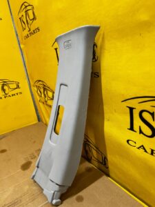 POSZYCIE OSŁONA OBUDOWA SŁUPKA ŚRODKOWEGO B PRAWA RENAULT KOLEOS II