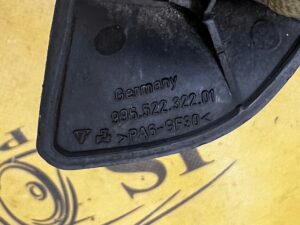 RĄCZKA SKŁADANIA OPARCIA KANAPY TYŁ PRAWY PORSCHE CARRERA 911 996 CABRIO