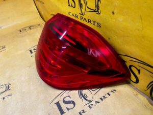 LAMPA TYŁ TYLNA PRAWY PRAWA MERCEDES GL X166 USA