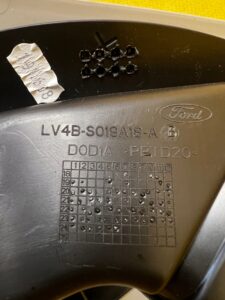 POSZYCIE OSŁONA OBUDOWA SŁUPKA PRZÓD A PRAWY FORD KUGA MK3 LIFT