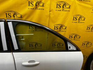 DRZWI PRAWA STRONA PRAWY PRZÓD TYŁ FORD KUGA MK3 LIFT FROZEN WHITE 2024R