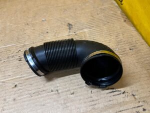 WLOT DOLOT PRZEWÓD POWIETRZA AUDI Q7 II 4M SQ7 4.0 TDI