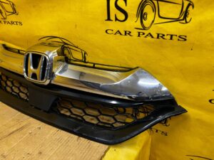 GRILL ATRAPA KRATKA ŚRODKOWA ZDERZAKA PRZÓD HONDA CRV CR-V V 5