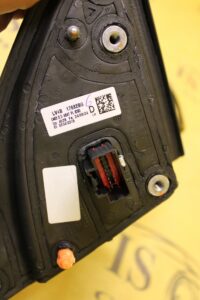 LUSTERKO ZEWNĘTRZNE PRAWE 9 PIN FORD KUGA MK3 LIFT BURSTING GREEN