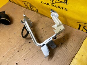 WSPORNIK MOCOWANIE BŁOTNIKA PRZÓD PRAWY AUDI Q7 II 4M