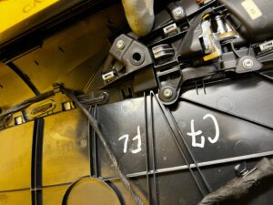 TAPICERKA BOCZEK DRZWI PRZÓD PRAWY ALCANTARA BOSE AUDI A6 C7 LIFT 4G EU