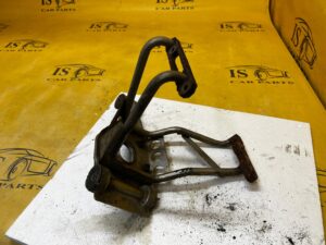 UCHWYT WSPORNIK UKŁADU WYDECHOWEGO WYDECHU PORSCHE CARRERA 911 996 3.4