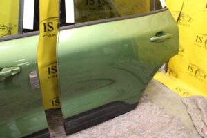 DRZWI LEWA STRONA LEWY PRZÓD TYŁ FORD KUGA MK3 LIFT BURSTING GREEN 2024R