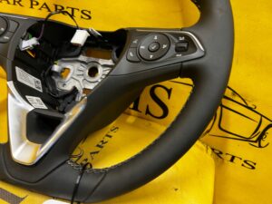 NOWA KIEROWNICA SKÓRA MULTIFUNKCJA GRZANA OPEL GRANDLAND X