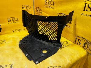 NADKOLE OSŁONA NOSEK PRZÓD PRAWY AUDI A8 D5