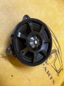 DESKA KONSOLA AIRBAG PODUSZKA PASAŻERA BIAŁA NIĆ JAGUAR E-PACE X540 EU