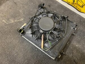 KOMPLET CHŁODNICE WODY KLIMATYZACJI WENTYLATOR PORSCHE CARRERA 911 996 3.4