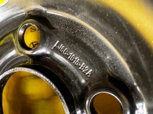 ZESTAW NAPRAWCZY KOŁO DOJAZDOWE LEWAREK FORD KUGA MK3 LIFT 165/70 R17