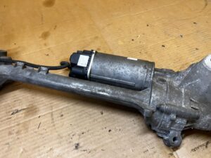 MAGLOWNICA PRZEKŁADNIA KIEROWNICZA xDrive BMW 5 G30 G31 EU