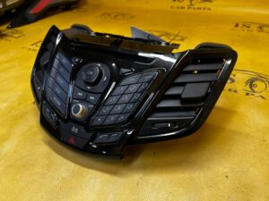 RADIO NAWIGACJA NAVI PANEL RAMKA RADIA CZYTNIK CD FORD FIESTA MK7