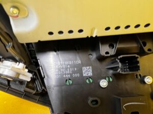 RADIO NAWIGACJA NAVI PANEL RAMKA RADIA CZYTNIK CD FORD FIESTA MK7