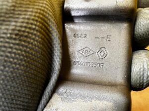 KPL ZAWIASY MASKI POKRYWY SILNIKA PRAWY LEWY DACIA SANDERO III NV676 676