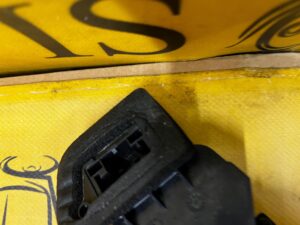 ZAMEK DOCIĄG DOCIĄGANIE DOMYKANIE DRZWI TYŁ PRAWY AUDI A8 D5