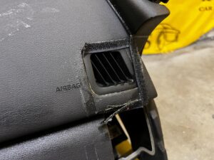 DESKA KONSOLA AIRBAG PODUSZKA PASAŻERA BIAŁA NIĆ JAGUAR E-PACE X540 EU