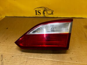 LAMPA TYLNA TYŁ PRAWA PRAWY W KLAPĘ HYUNDAI I30 II KOMBI
