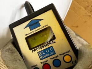 PRZÓD ZDERZAK LAMPY MASKA BŁOTNIKI FORD KUGA MK3 LIFT 1.5 EB FROZEN WHITE