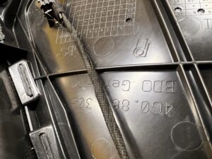 TAPICERKA BOCZEK DRZWI TYŁ PRAWY ALCANTARA BOSE AUDI A6 C7 LIFT 4G