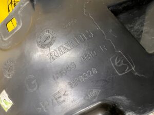 NADKOLE KOMPLETNE PRZÓD LEWY DACIA SANDERO III