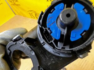 WŁĄCZNIK PRZEŁĄCZNIK POKRĘTŁO ŚWIATEŁ DEKOR RAMKA OBUDOWA PORSCHE MACAN 95B