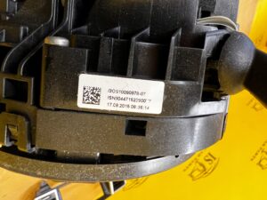 PAJĄK MANETKI PRZEŁĄCZNIK ZESPOLONY WYBIERAK SKRZYNI MERCEDES GL X166