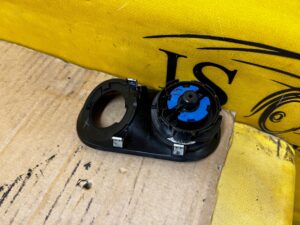 WŁĄCZNIK PRZEŁĄCZNIK POKRĘTŁO ŚWIATEŁ DEKOR RAMKA OBUDOWA PORSCHE MACAN 95B