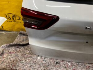 KLAPA BAGAŻNIKA ZDERZAK TYŁ 4 X PDC KAMERA FORD KUGA MK3 LIFT FROZEN WHITE