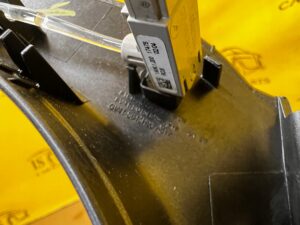 RAMKA DEKOR OSŁONA KONSOLI DESKI RADIA LED FORD KUGA MK2 LIFT EU