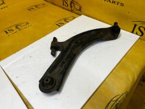 WAHACZ PRZÓD PRAWY DOLNY RENAULT KOLEOS II