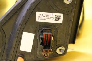 LUSTERKO PRAWE 15 PIN BLIS KAMERA FORD KUGA MK3 LIFT ST-LINE AGATE BLACK