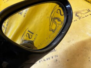 LUSTERKO ZEWNĘTRZNE PRAWE 10 PIN PORSCHE CARRERA 911 996 USA L741