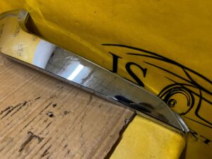 LISTWA ZDERZAKA PRZÓD LEWA LEWY CHROM MITSUBISHI L200 VI 19-