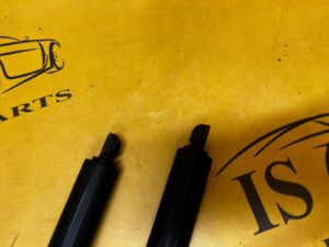 KOMPLET SIŁOWNIKI ELEKTRYCZNE KLAPY TYŁ BAGAŻNIKA FORD KUGA MK3