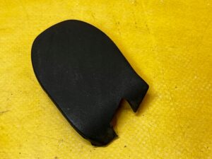 OSŁONA ZAŚLEPKA PASA BEZPIECZEŃSTWA TYŁ LEWY PORSCHE CARRERA 911 996