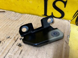 WSPORNIK MOCOWANIE BŁOTNIKA PRZÓD LEWY AUDI A8 D5 LY9T