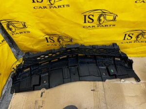 GRILL KRATKA ATRAPA ŚRODKOWA ZDERZAKA PRZÓD TOYOTA AURIS I